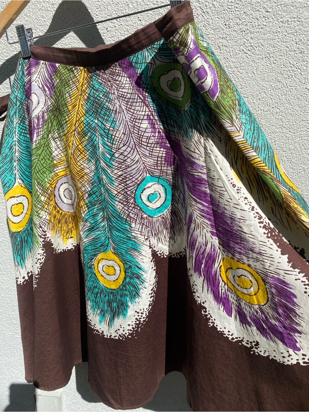 Y2K BCBG MaxAzria feather print brown circle cotton skirt size large